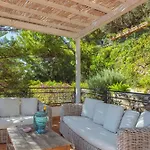 Villa Posea Collection - La
