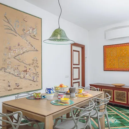 Villa Posea Collection - La *