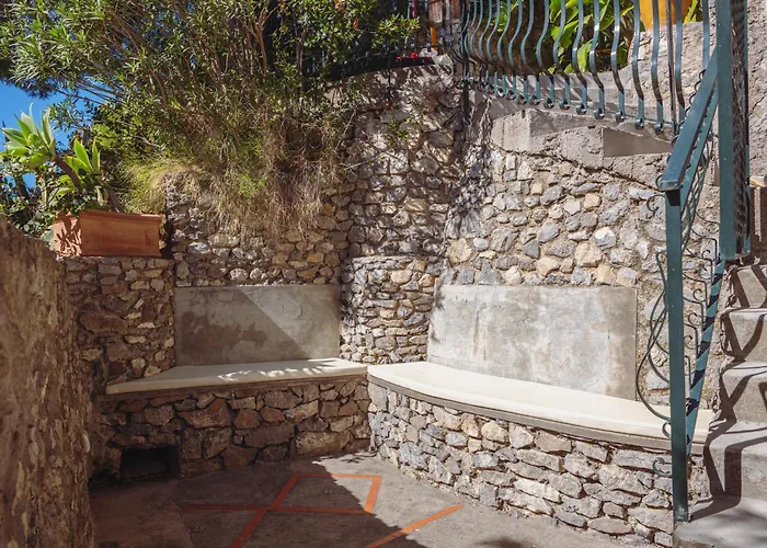 Villa Posea Collection - La *