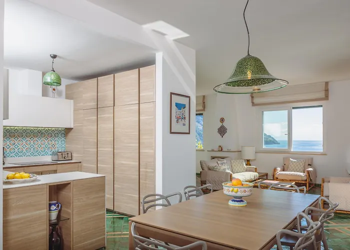 Villa Posea Collection - La *