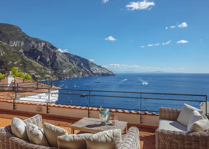 Posea Collection - La Villa *